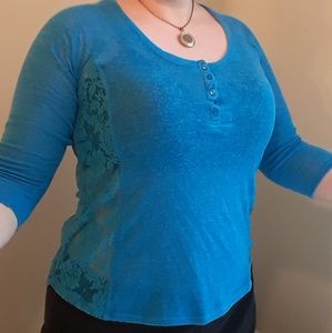 No Boundaries - XL Blue Lace Layering, Sleeve 3/4